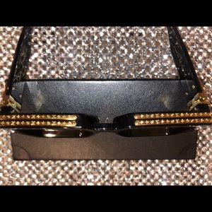 Louis Vuitton millionaires